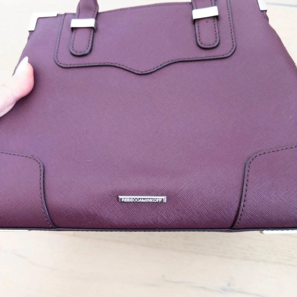 Rebecca Minkoff features structured